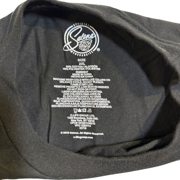 Selena Long Sleeve T-Shirt Roses Graphic Print Black Tee 2XL - Picture 3 of 7